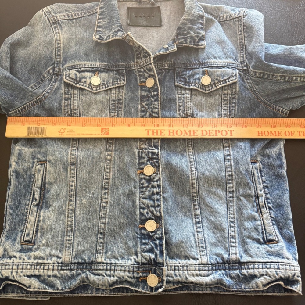 BLANKNYC Womens Blue Distressed Denim Trucker Jacket Medium Wash 23U-9545NOR M - Picture 4 of 5